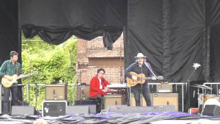 Jeff Tweedy &amp; Friends - New Moon 6-28-15 Solid Sound Festival, North Adams, Ma