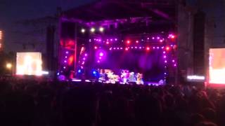 The Breeders - S.O.S. (Live in Porto)