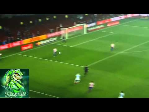 Lionel Messi finesse dribbling on Paraguayan defender | Argentina vs Paraguay Copa America 2015 HD