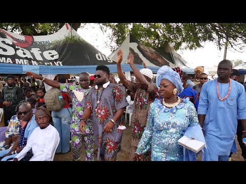 LATE MR  MONDAY OSAWARU OMOREGBEE SOCIAL DANCE SATURDAY  1