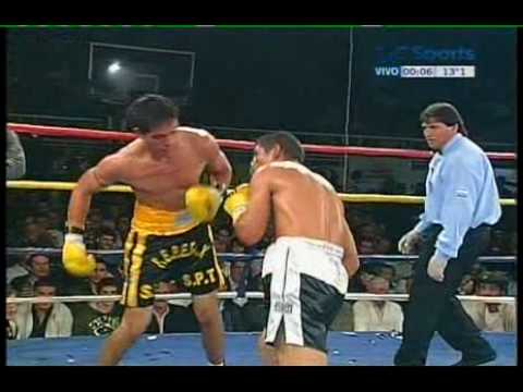 04 ULISES LOPEZ vs SERGIO SANDERS - TITULO ARGENTINO SUPERWELTER