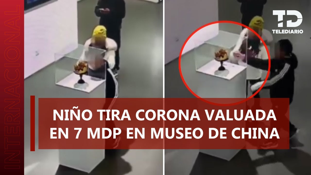 Niño derriba corona de oro valuada en millones dentro de museo en Beijing
