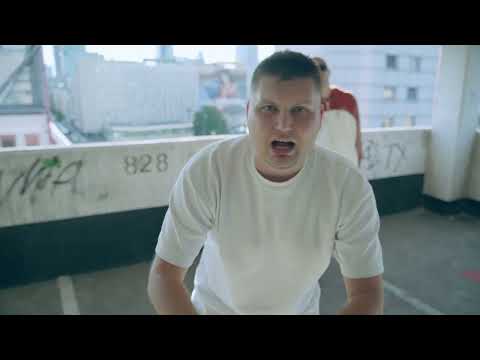 WAMPIRY – DWATRZY ft. TOMB | Polski rap 2025 | prod. VRONA [Teledysk]