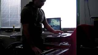 Video Zkouška zvuku syntezátorů