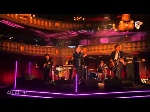 Alcaline, le Mag : Julien Doré en live avec "Kiss Me Forever"
