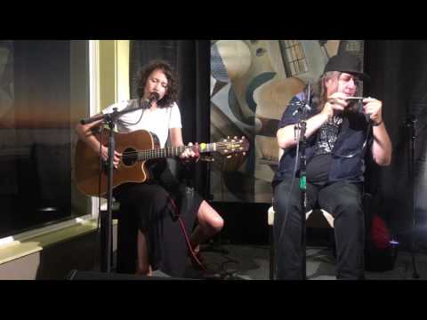 Sarah Lee Guthrie taken over the guitar per Kevn Kinney