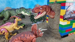 Download lagu Dinosaur In Dangerous Cave! Transformer Dino Lego - T-Rex, Stegosaurus, Triceratops mp3