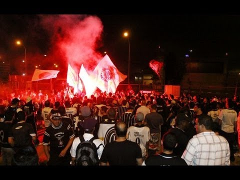 Corinthians d seu ultimo 'at logo' aos jogadores do corinthians em cumbica