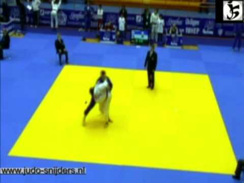 Judo 2008 Zagreb: Verbij (NED) - Cebanu (MDA) [+100kg].