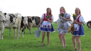 preview picture of video 'Farmsurvival Boeren videoclip - Girl is on fire'