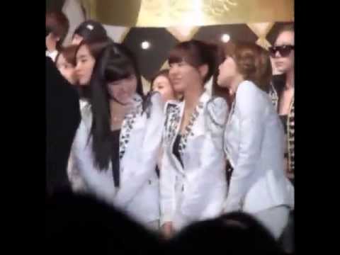 [Fancam] SNSD Sunny Taeyeon - Bo Peep Dance
