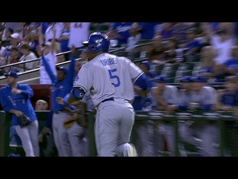 Uribe blasts two-run shot for quick 4-0 lead