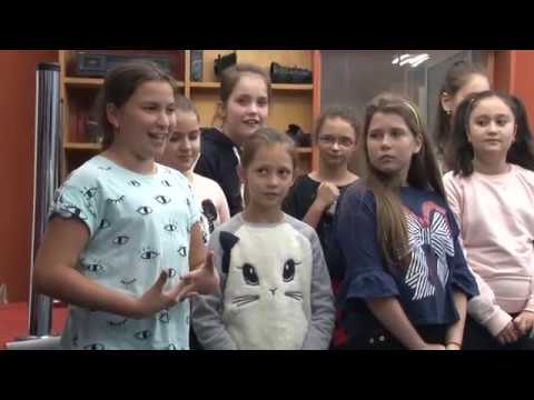 Jurnal Muscel TV 23 10 2018 vizita elevi clasa a IV a,  clara marinescu la muscel media - r bucsoiu