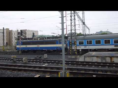 ČD 362.167 - Odjezd vlaku R 914 - Praha hl.n., 25.5.2013