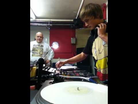 DJ B3LZ - DJ PROBE