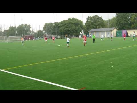 Fotboll P07 Karlberg BK Gul - Hammarby 14 Vit. 2020 08 29.  Ful tackning