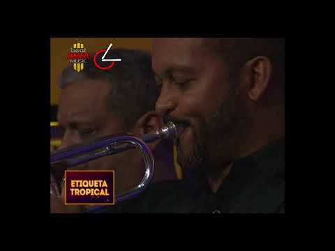 Luis Galvez - Mendigo De Amor - en vivo (Salsa Romántica )