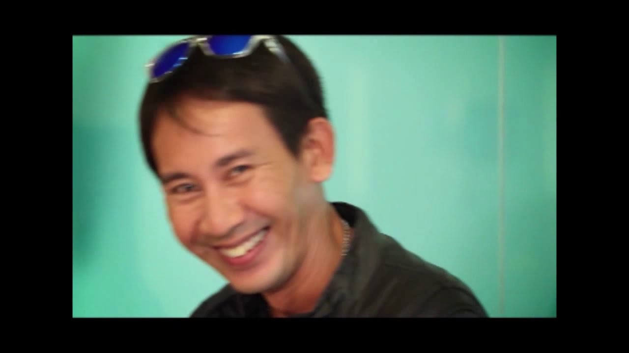 Challenge of Toyota Hilux Vigo Champ Prerunner vs Mitsubishi Triton Plus by MaxTV