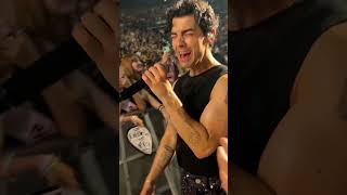 Jonas Brothers - When You Look Me In The Eyes Performed In Las Vegas!