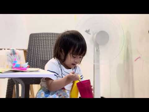 rohina eating ice cream