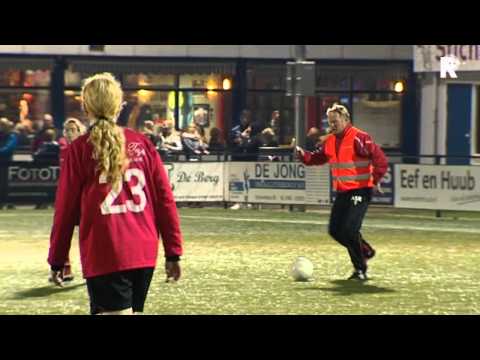 Koeman traint dameselftal Nieuwerkerk