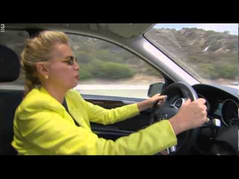 Gunilla Persson är ute i trafiken igen.