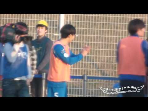 [Fancam] 111019 BEAST Gikwang - Goal !!!!! @ the '2011 Peace Star Cup'