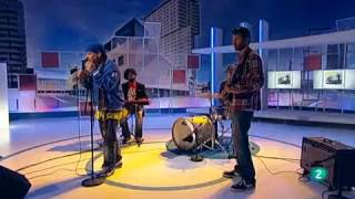 RAPSUSKLEI & THE FLOW FANATICS EN "PARA TODOS LA 2"