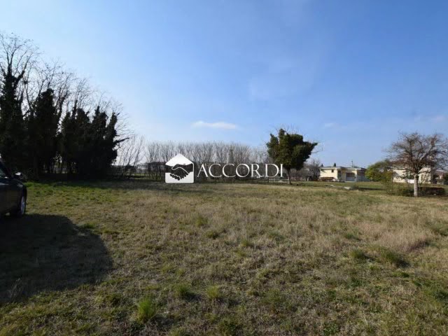 Terreno edificabile SW6