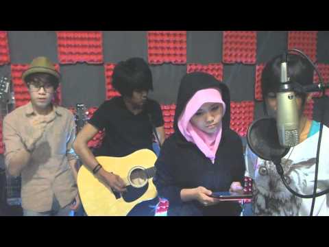 Najwa Latif Ft IamNeeta - A Thousand years by christina perri
