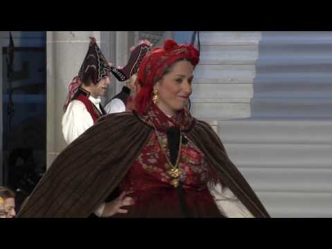'Sete varas, un refaixo', primeiro gran desfile de traxe tradicional de Galicia no Pazo provincial