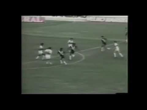 Jorge Mendonça (Ponte Preta) - 14/10/1984 - Ponte Preta 1x3 Botafogo-SP - 1 gol