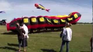 preview picture of video '2012 PEBC Prairie Winds Kite Fly'