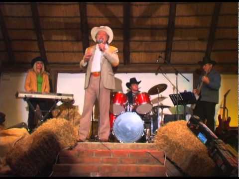 Lance James - Vicki (Live from '50 Goue Jare')