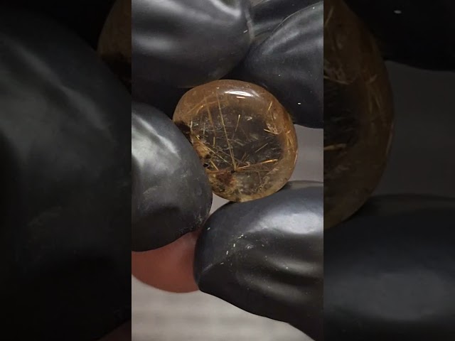 حجر سجنتك كوارتز طبيعي