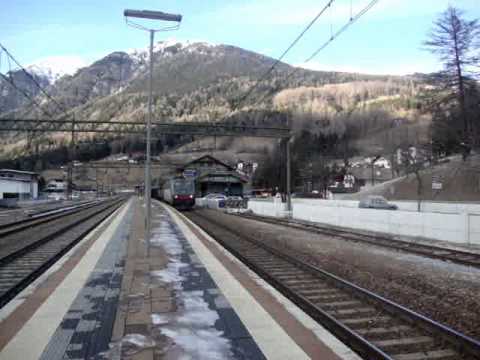 Viele Züge und Grüße in Gossensass / Tanti treni e saluti a Colle Isarco