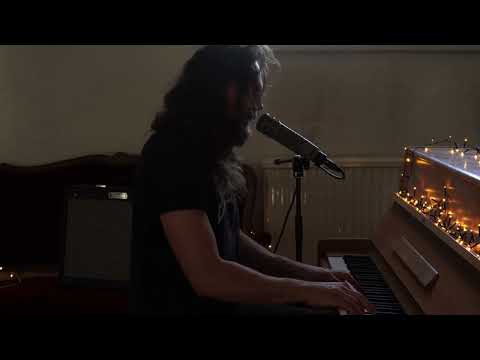 Riddarna - Så hårt (piano and vocals cover)