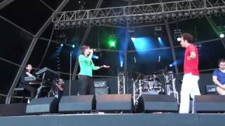 FINGERTIPS - Rock in Rio &quot;Simple Words&quot; (feat. Zé Ricardo)