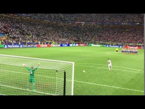 Real Madrid VS Atletico Madrid UCL final 2016 - Lucas penalty