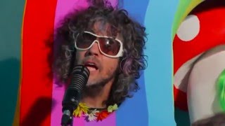 The Flaming Lips - Lucy In the Sky With Diamonds (feat. Miley Cyrus &amp; Moby)