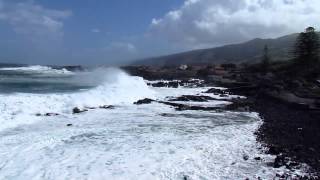 preview picture of video 'Tsunamy em São Roque do Pico, 08 de março de 2013'