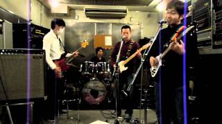 Video thumbnail for The Beatles - She Loves You　copy　ザ・ビートルズ　シーラブズユー　コピー by GUSTRALOGY Channel