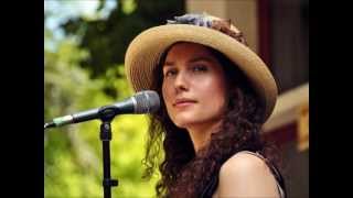 Ces petits riens de Serge Gainsbourg, interprété par Lucia Stanizzo &amp; Yonathan Avishai