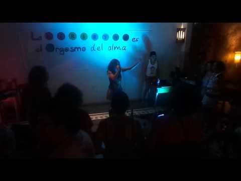 Rebeca Lane /Tu cintura sin censura