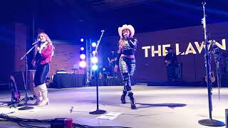 Runaway June covering Dixie chicks "Let' er rip"