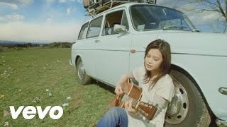 YUI - Laugh away-short ver.-