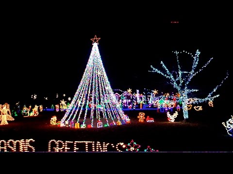Winton Family Light Show Reveal - The Great Christmas Light Fight
