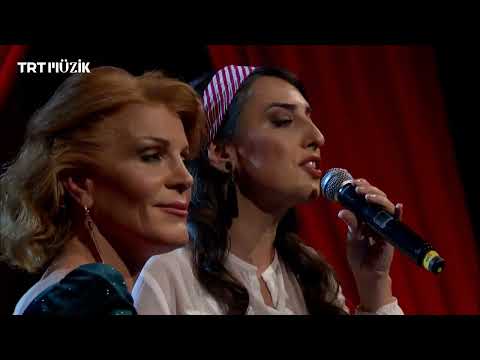 Ben Annemi İsterim - Özlem Üngör & Zeynep Başkan, Söz & Müzik: Sezen Aksu