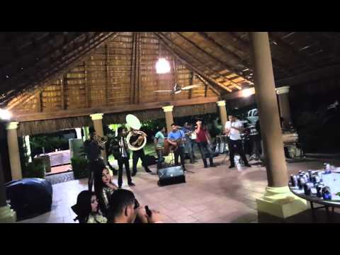 Jesus Favela y La Otra Banda - El Car Wash (Corrido) (2015)