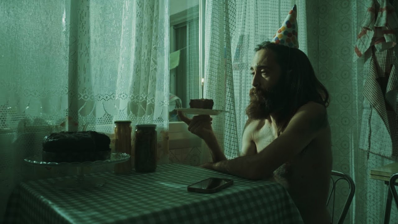 Thumbnail de Good Golfos - Lloro (VIDEOCLIP) 2023 DIRECCIÓN , DIRECCIÓN DE FOTOGRAFÍA, EDICIÓN Y COLOR